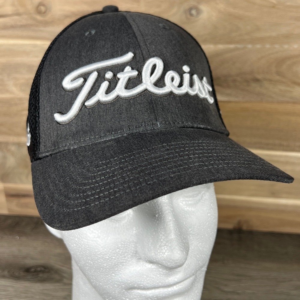 Titleist Golf Trucker Hat Black Charcoal Mesh Snapback Pro V1 FJ Logo Cap
